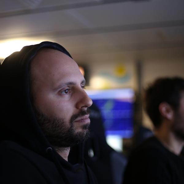 Exploring Front with Multiple Robots